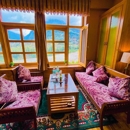 The Hollywood Vibes - #Riverview #Premium Rooms #Prime Location #Most Awarded #Parking #Top Rated #Open Terrace #Best Selling Hotel In Manali Exterior foto