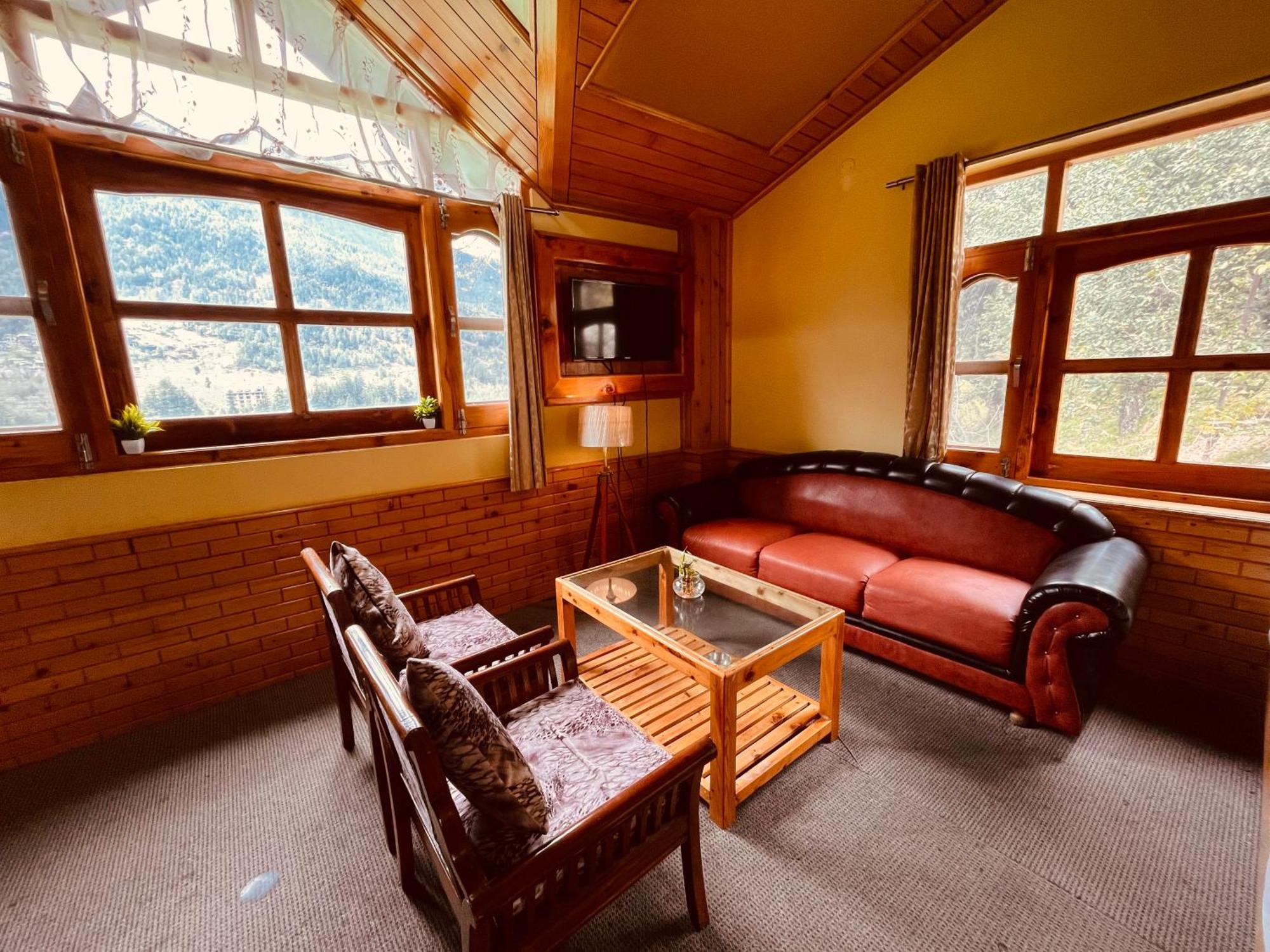 The Hollywood Vibes - #Riverview #Premium Rooms #Prime Location #Most Awarded #Parking #Top Rated #Open Terrace #Best Selling Hotel In Manali Exterior foto