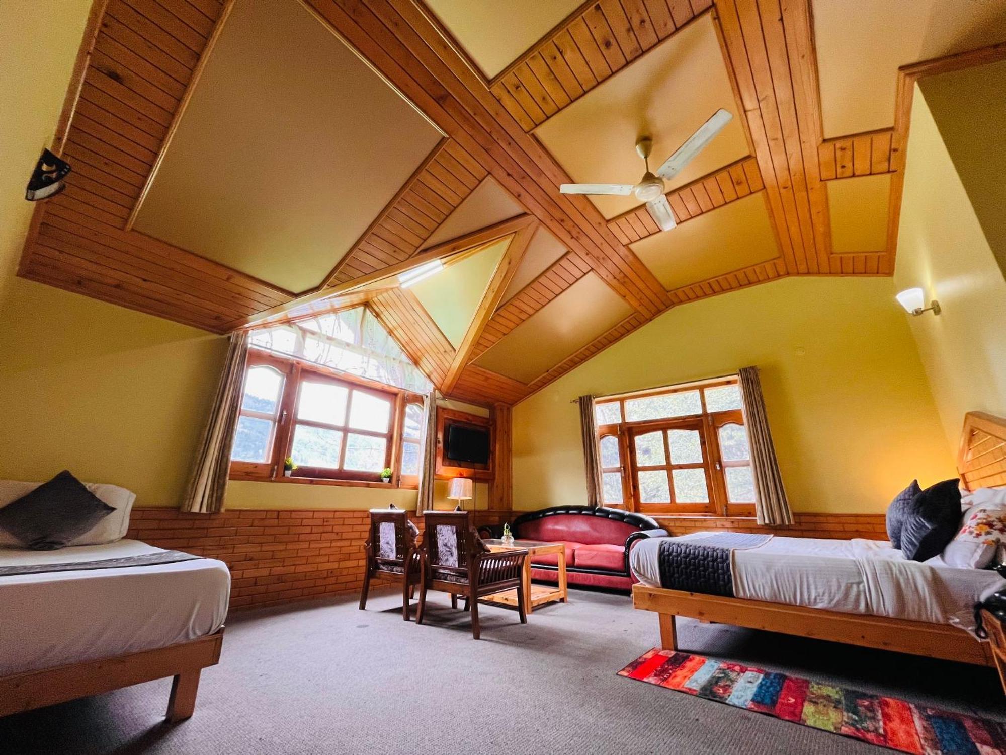 The Hollywood Vibes - #Riverview #Premium Rooms #Prime Location #Most Awarded #Parking #Top Rated #Open Terrace #Best Selling Hotel In Manali Exterior foto