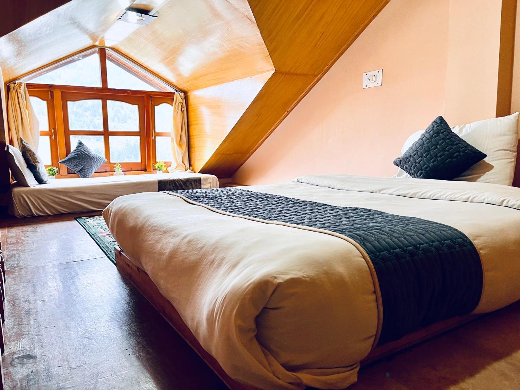 The Hollywood Vibes - #Riverview #Premium Rooms #Prime Location #Most Awarded #Parking #Top Rated #Open Terrace #Best Selling Hotel In Manali Exterior foto