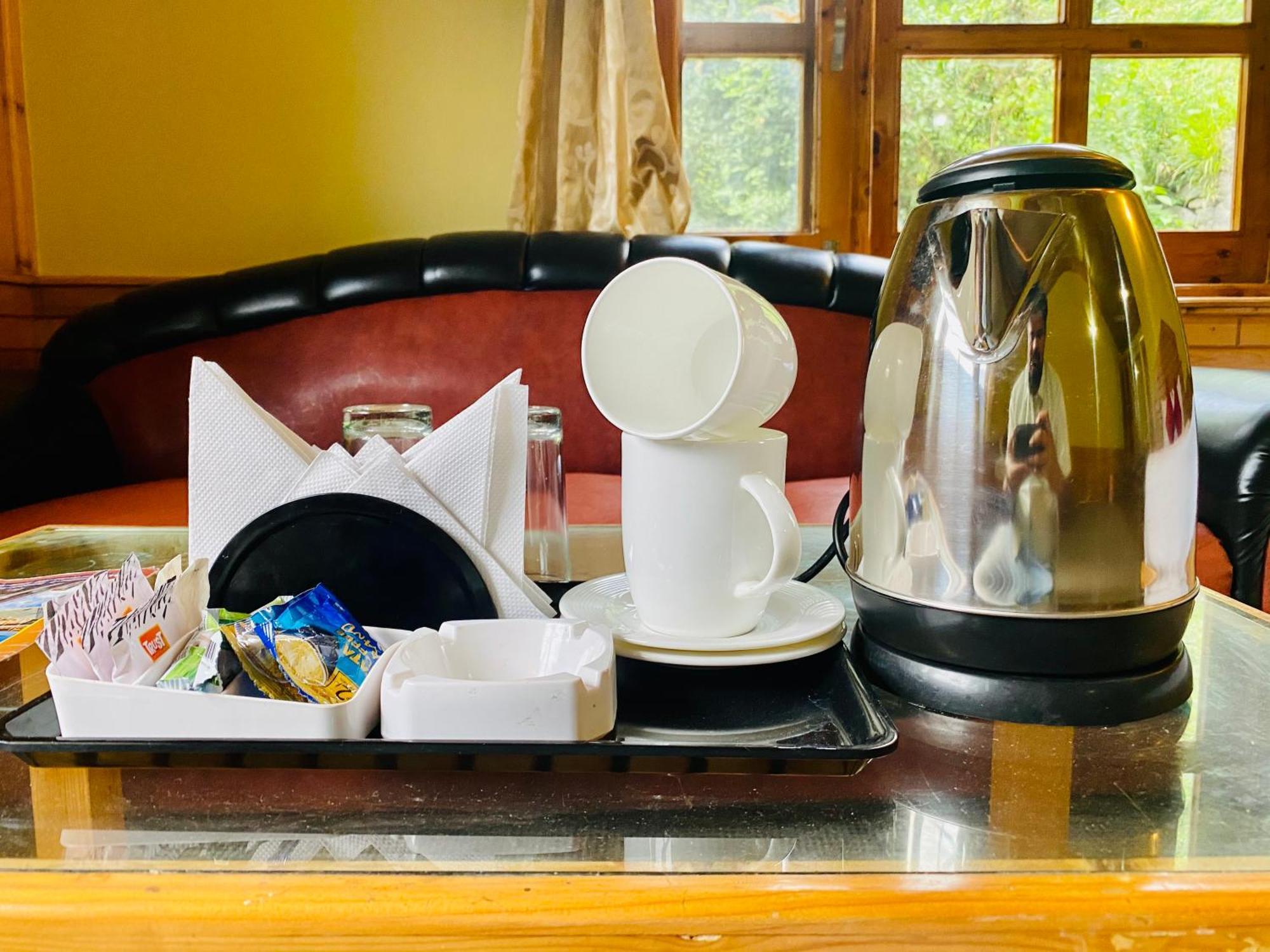 The Hollywood Vibes - #Riverview #Premium Rooms #Prime Location #Most Awarded #Parking #Top Rated #Open Terrace #Best Selling Hotel In Manali Exterior foto